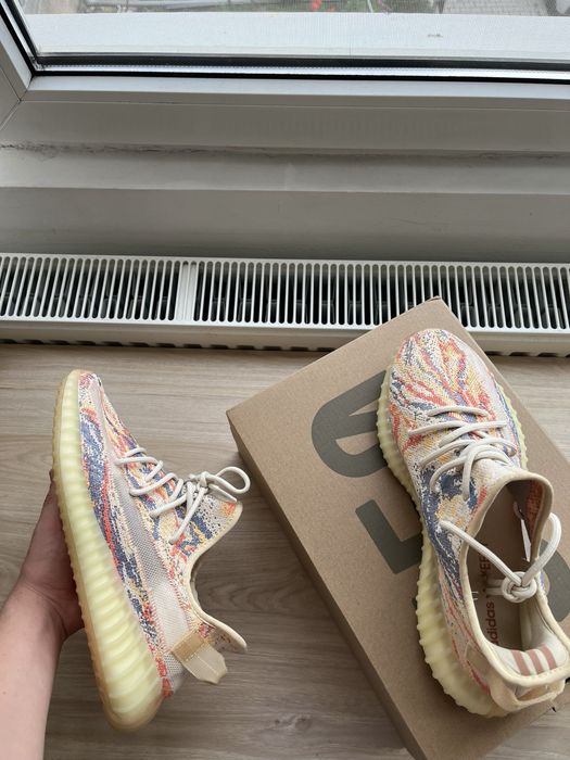 Yeezy 350 ,,V2 Mx Oat”- noi, nefolositi