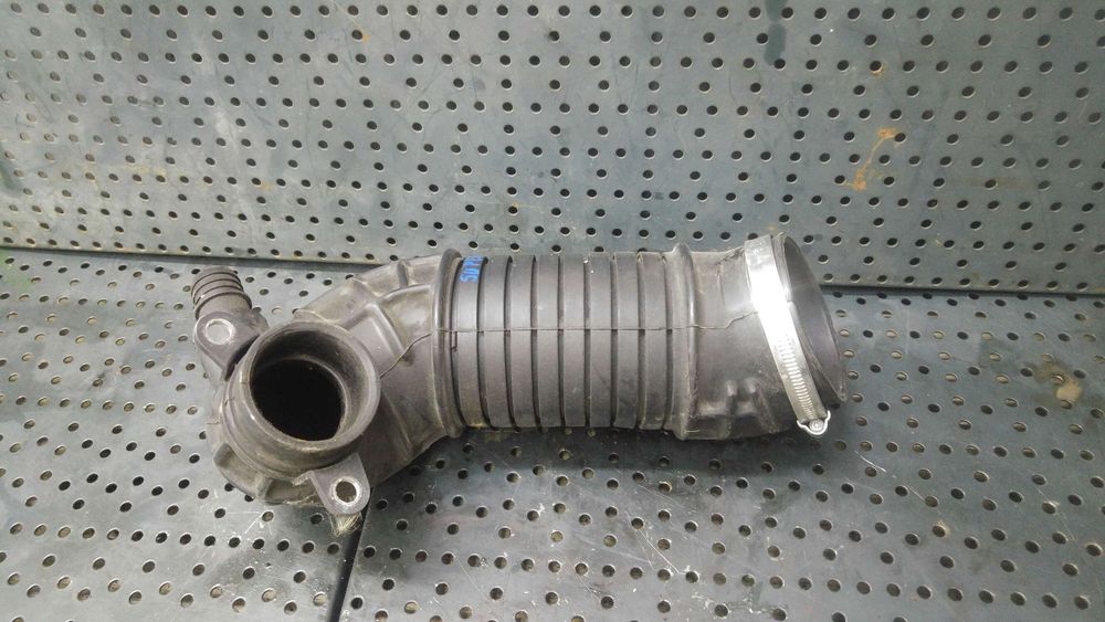 Furtun tub admisie 1.9 tdi skoda superb 1 3u4 3b0129615m