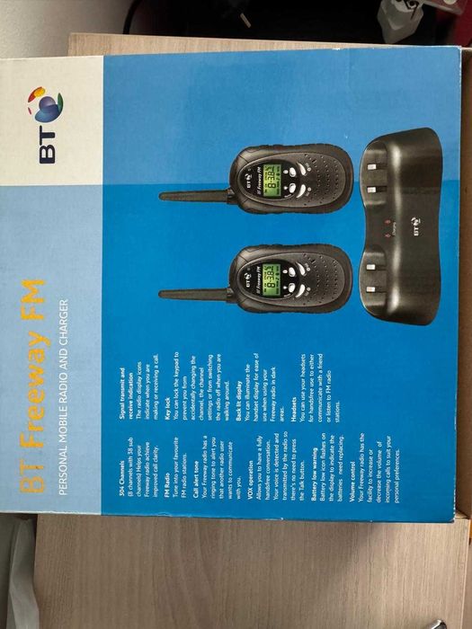 Set 2 Stații Walkie-Talkie BT Freeway FM — PMR, Radio FM, Încărcător, Noi