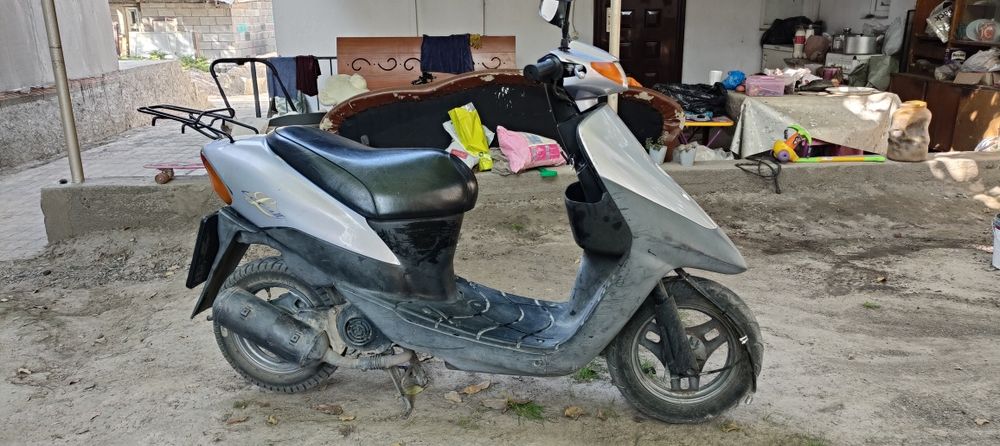 Продам Suzuki addres 49 куб 2002 года