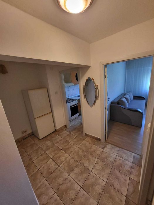 Apartament cu o camera de vanzare