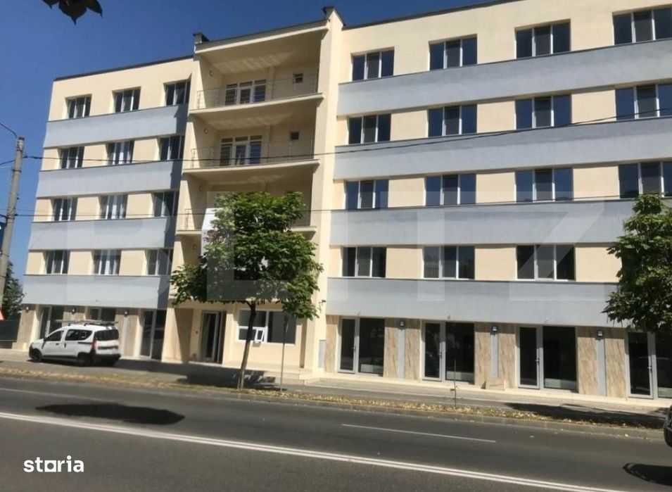 Spatiu birou, 36 mp, partial mobilat, lift, terasa, zona Central
