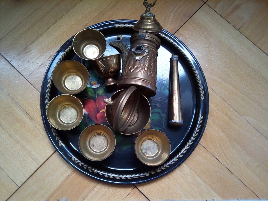 Арабски комплект за кафе.Винтидж. Дръжката  е за заварка! Промо!!