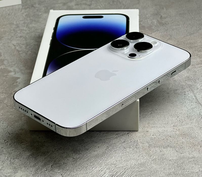 iPhone 14 PRO 100% battery