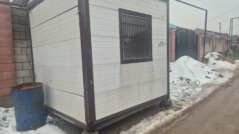 Торговый киоск.Будка