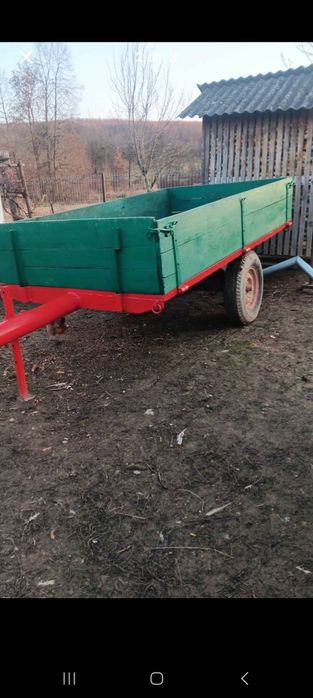 Vând sau schimb remorca