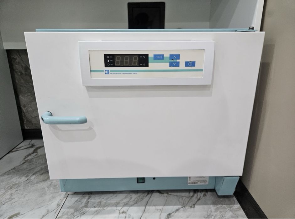 Продам сухожаровой шкаф ГП-20