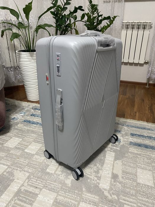 Новый большой Чемодан