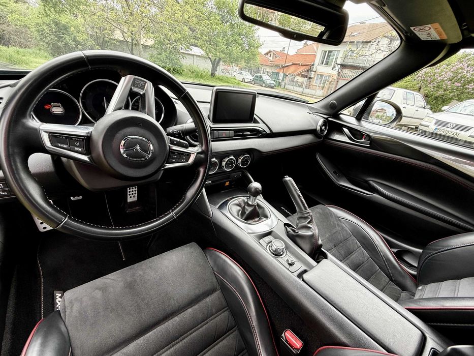Mazda Mx-5 ND-RF - автомобил за ценители на бързите скорости и естетиката