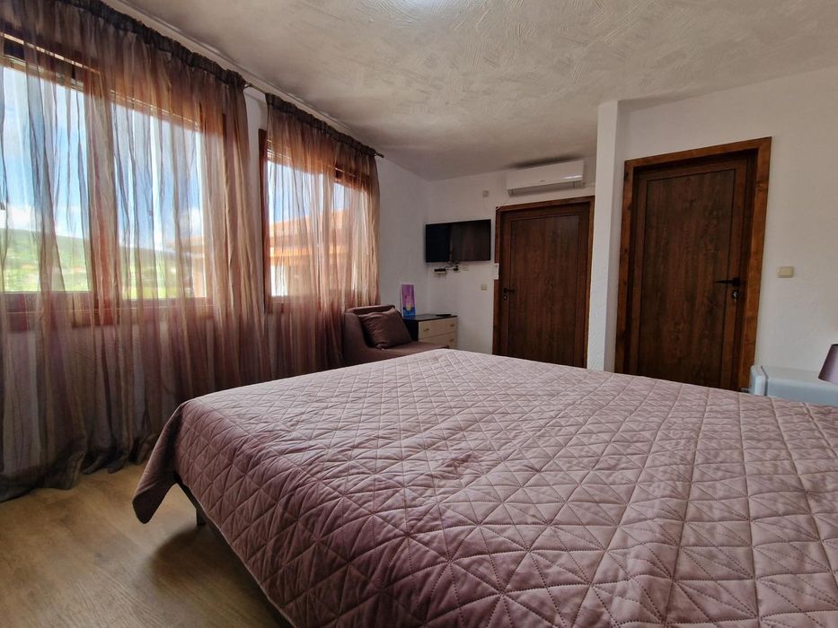 Градинско бунгало /студио / от дърво