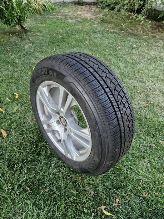 Гуми с джанти 235/60R18 8J et35 dot 2020