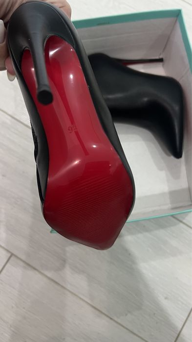 Ботильоны шикарные