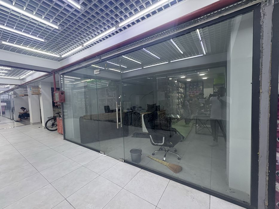 Калeнное стекло 10мм 6мм стекло калонное стеклянные перегородки калит