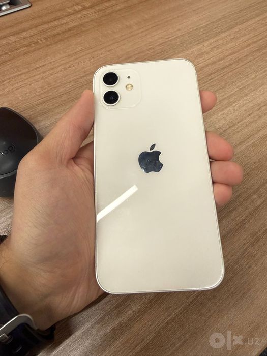 Iphone 12 продается