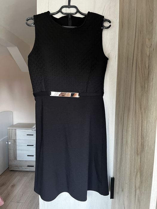 Официални рокли по 10€