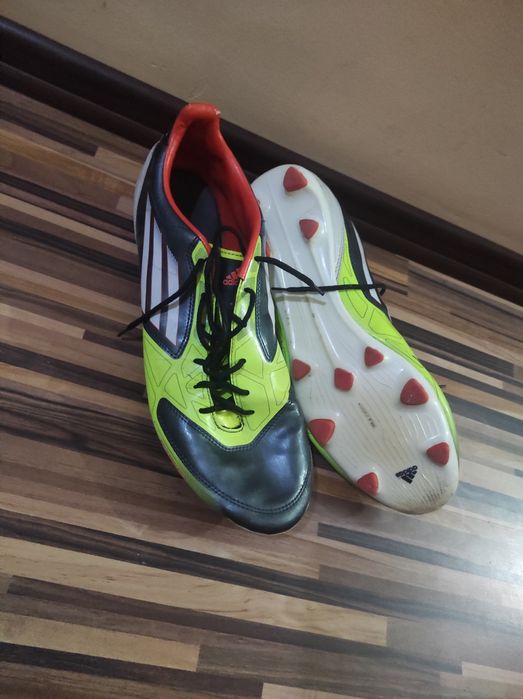 Ghete fotbal  nike/fila /adidas,mărimea 40/41/45