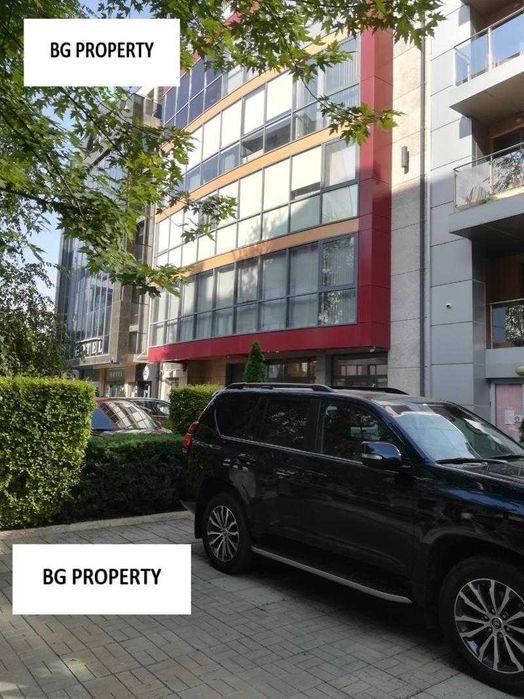 Дава се под наем Офис в София, Център - 214 кв.м за 2568 € - Снимка #14