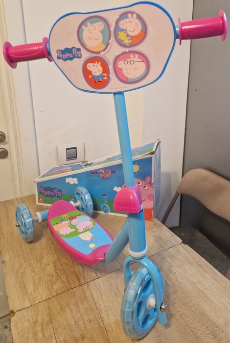 Trotineta cu 3 roti Peppa Pig