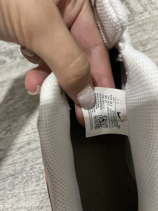 Оригинални маратонки Nike