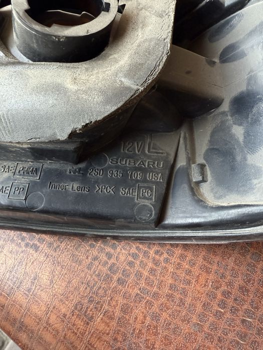 Фонарь Subaru Legacy B4