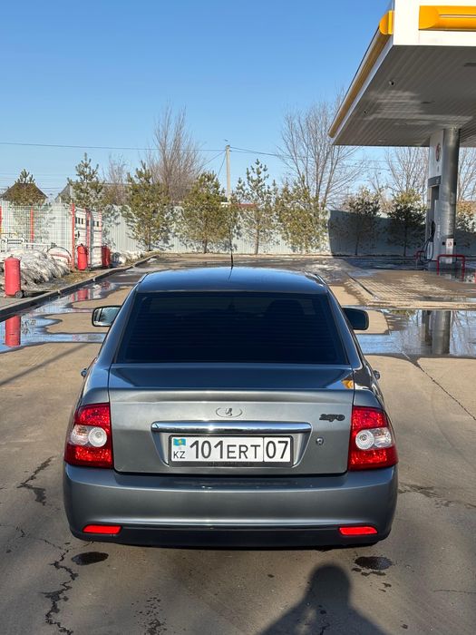 Машина сатылады приора