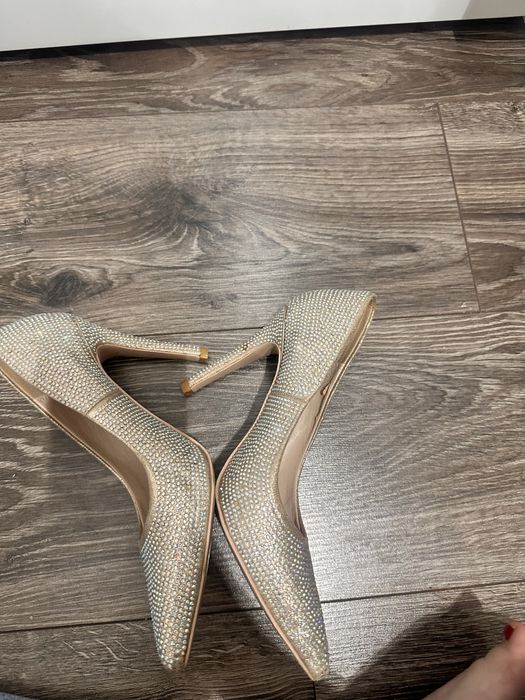 Туфли в стразах как у золушки