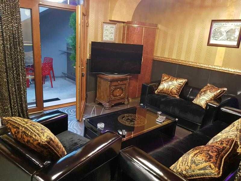 Дава се под наем Тристаен апартамент в София, Зона Б-18 - 150 кв.м за 1050 € - Снимка #3