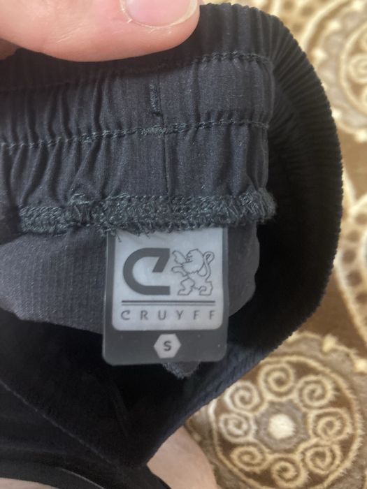 Анцуг Cruyff-S.