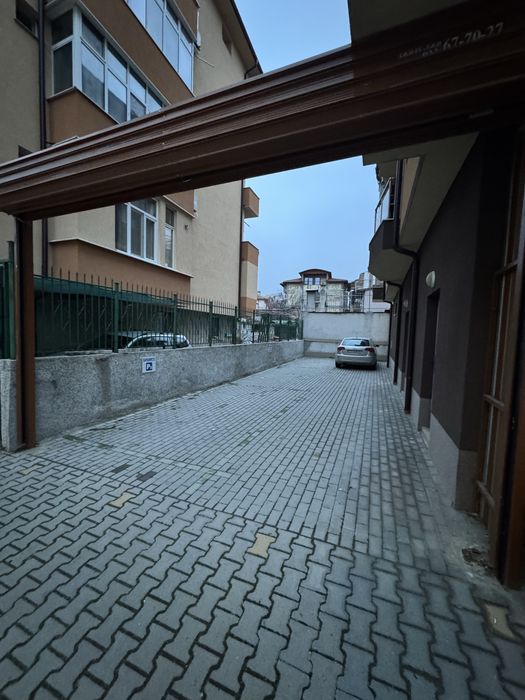 Дава се под наем Гараж / Паркомясто в Асеновград - 8 кв.м за 49.47 € - Снимка #1