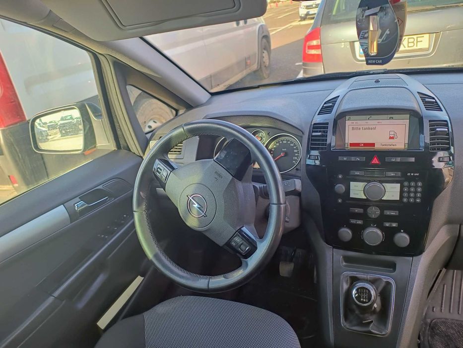 Vând sau schimb cu golf 5