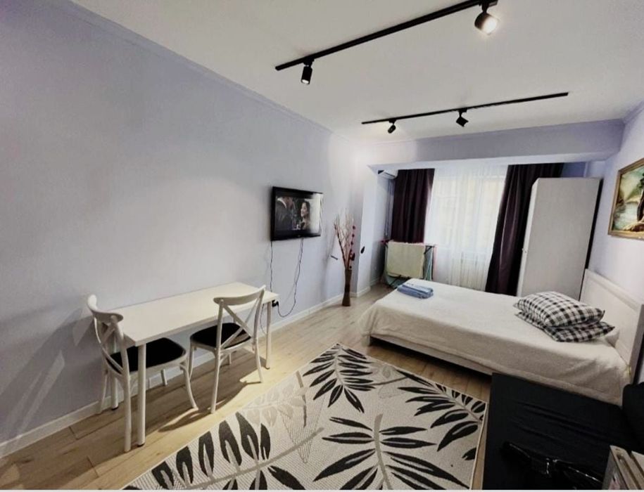 Тәулігіне 1 бөлмелі пәтер жалға беріледі Болашақ