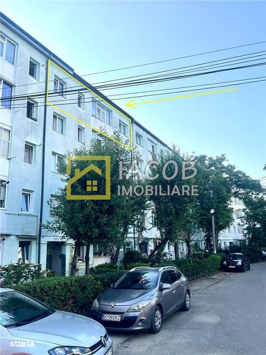 Apartament 3 camere, str. Milcov, Bacau