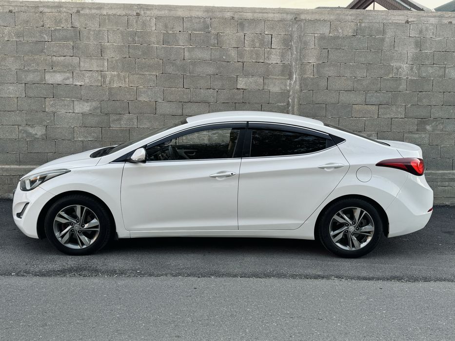 Hyundai Elantra 2014