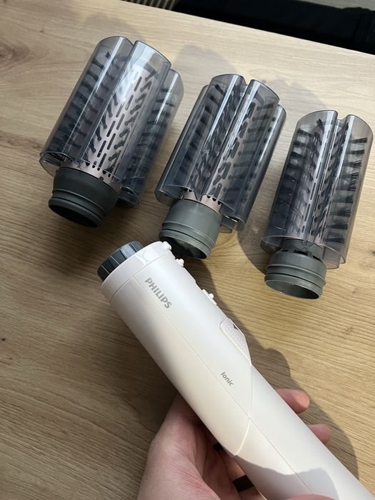 Четка за коса Philips (Airstyler / Rotating Brush) - Нова