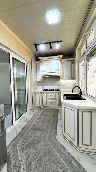 Срочно Сотилади продаю 4-4-5 Караташ 4-хона 90мкв Мадина Парк Масжид