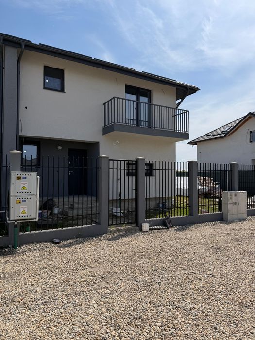 Casă în Măgurele eficienta energetic, 3 dormitoare, 3 bai, bucătărie închisă