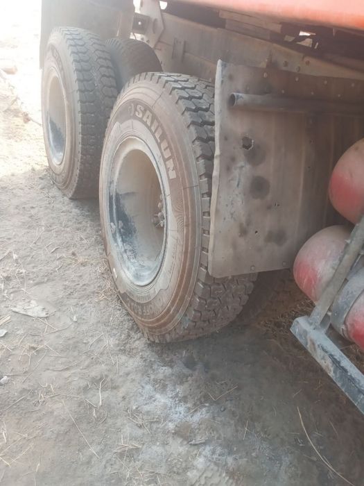 Kamaz 9000$ kelishamiz telda