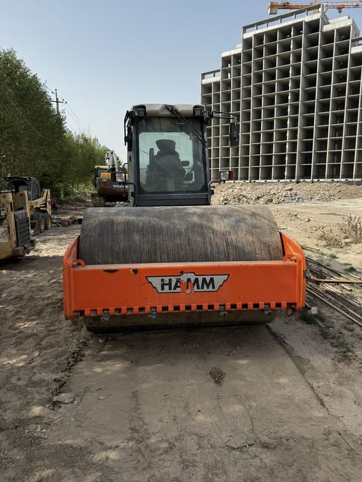 Услуга выбро каток 14тонна