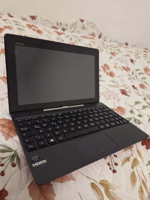 3 Minilaptopuri Lenovo Hp Asus