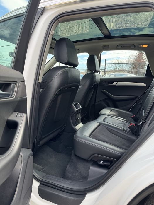 Audi Q5 / 2012 / Automat / Quattro / 3.0 TDI 240 CP / Rate * Garantie