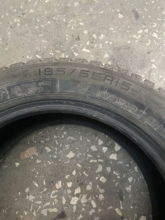Продам шины в хорошем состояние