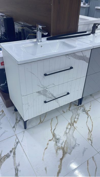 Тумбы под умывальник