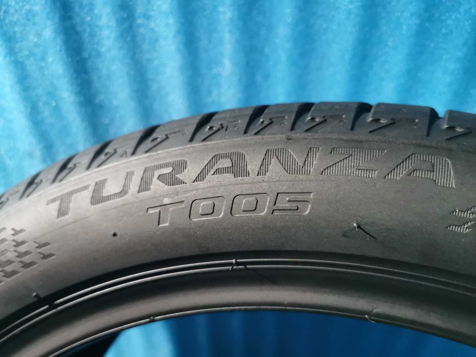 235/45 R17 michelin o bucata 225/45 R18 bridgestone o bucata