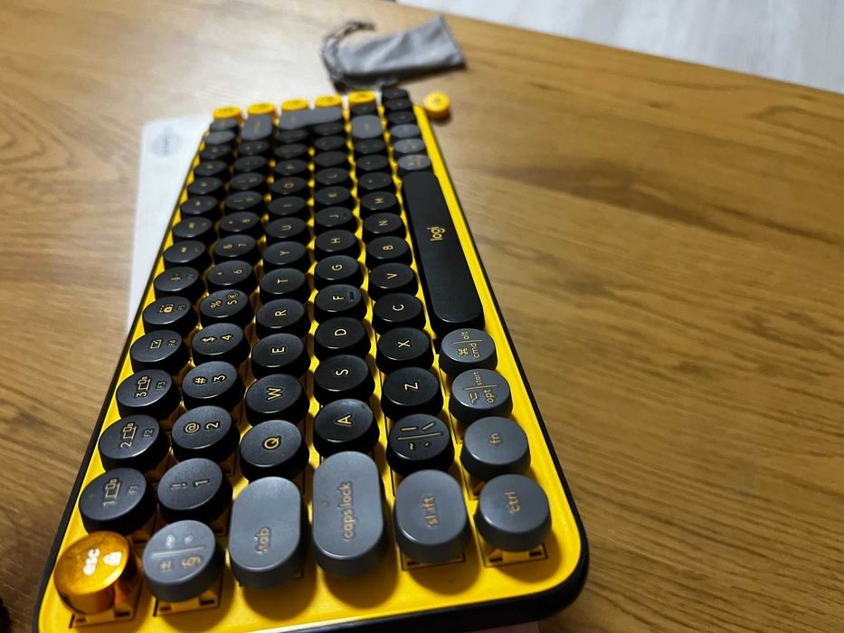 Клавиатура Logitech POP Keys Wireless Mechanical – Yellow