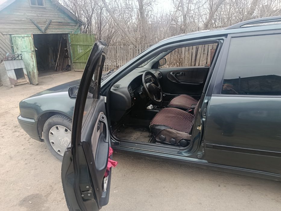 Продам машину ниссан