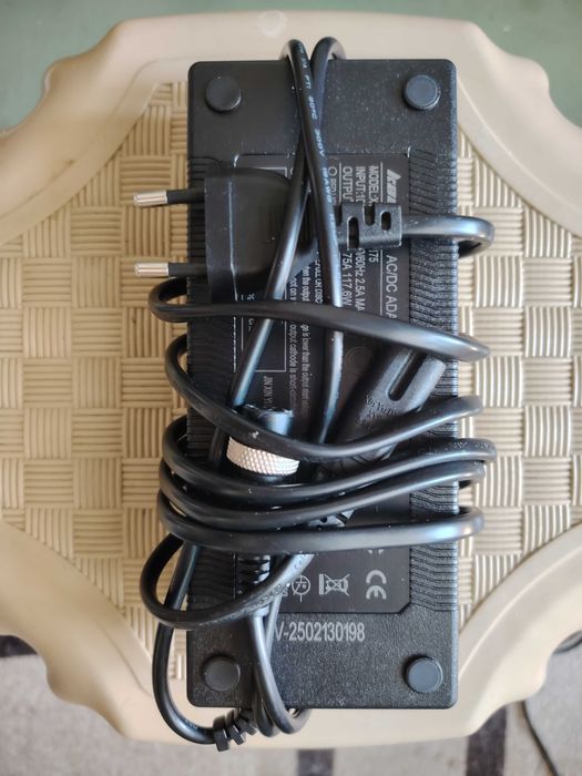 Продавам тротинетка KAABO MANTIS 10 DUAL PLUS RED