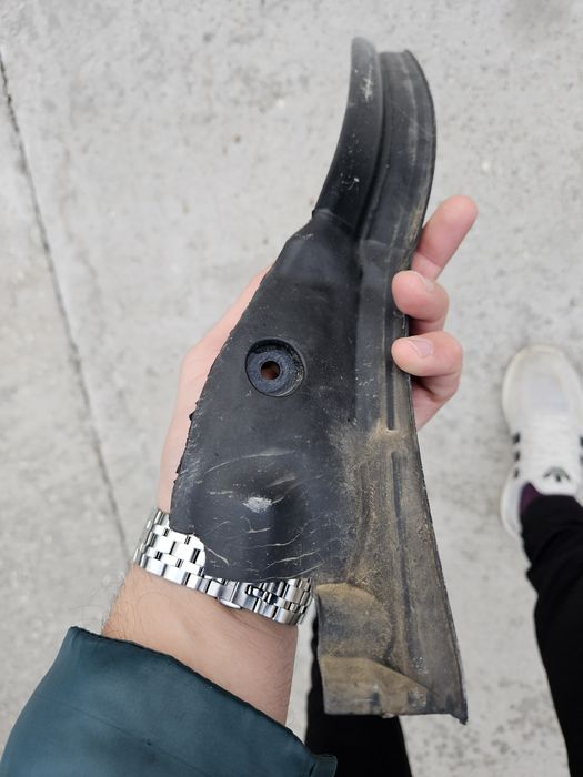 Cheder usa dreapta spate jaguar F Face 2017