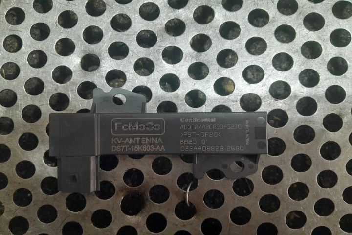 ANTENA KEYLESS DS7T-15K603-AA DS7T-15K603-AA Ford Focus 3 [facelift]