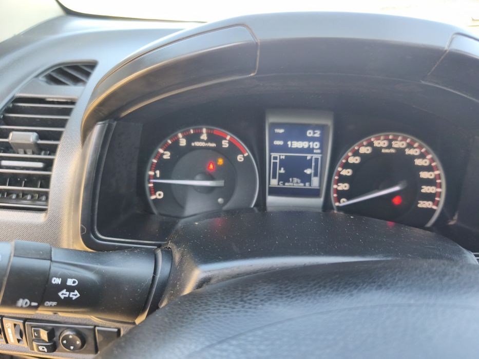 Vand sau schimb Isuzu d max 2015