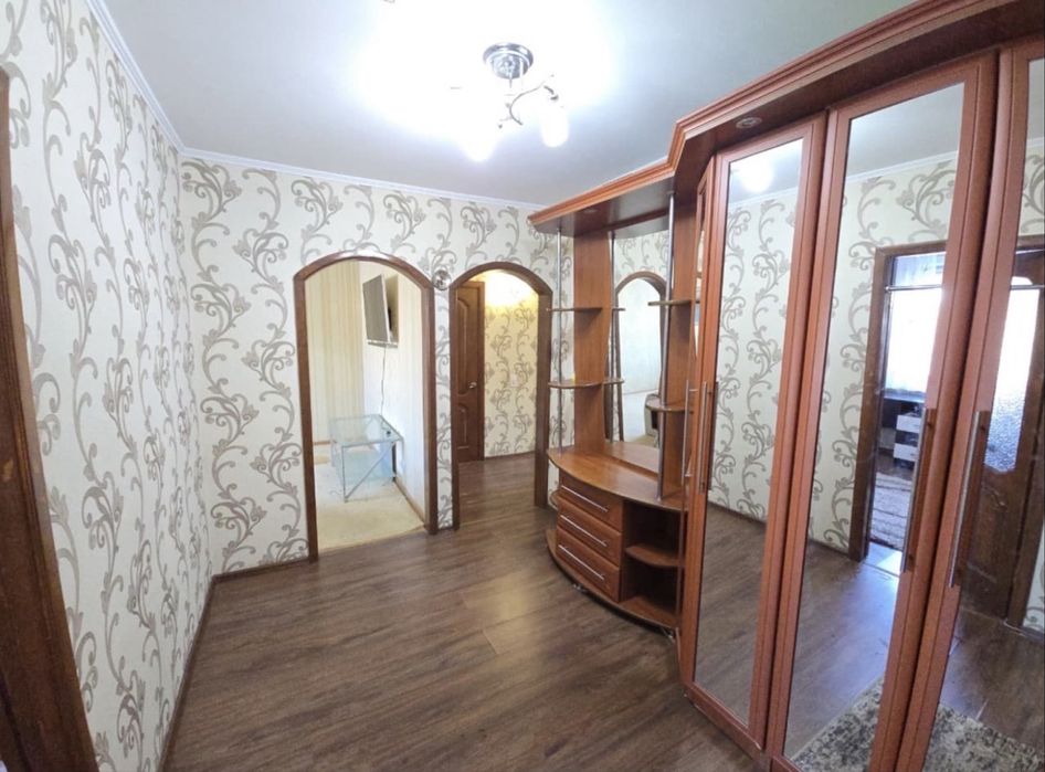 Уголок для прихожей